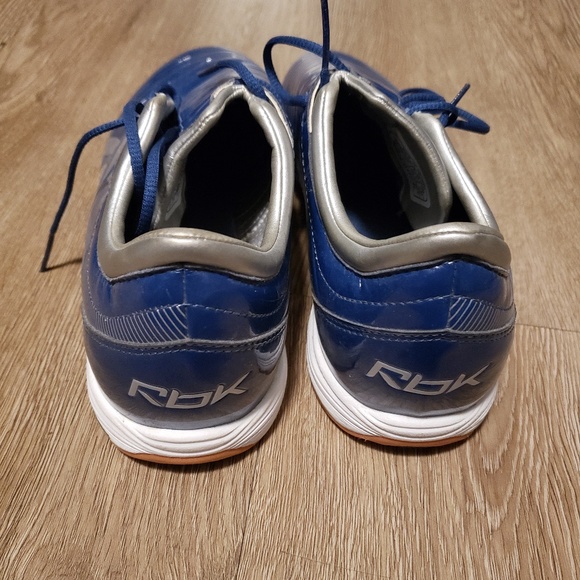 Unworn Reebok Blue Indoor Soccer Performance Shoes with Ankle Support - Picture 2 of 6
